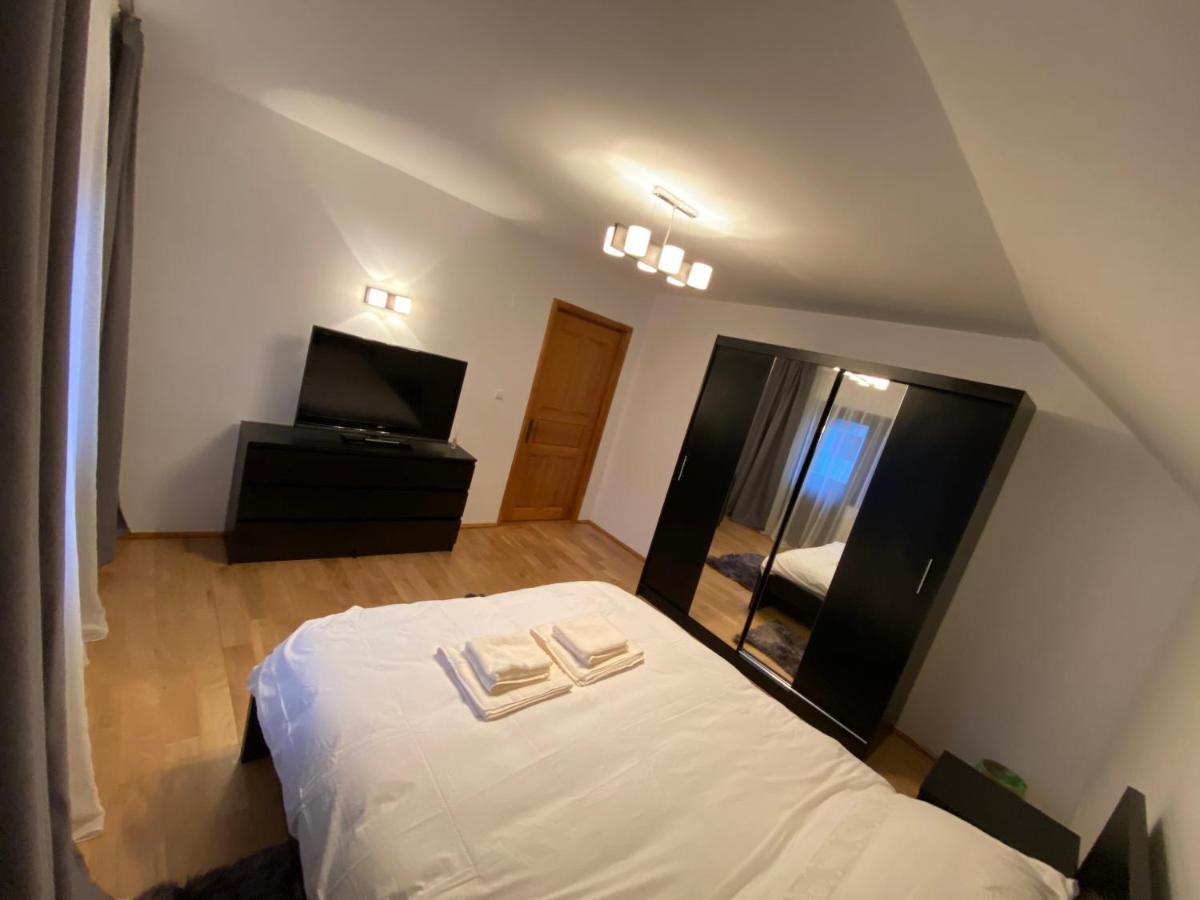 Jack Residence Буштени Экстерьер фото