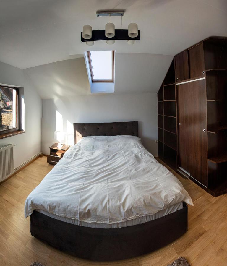 Jack Residence Буштени Экстерьер фото